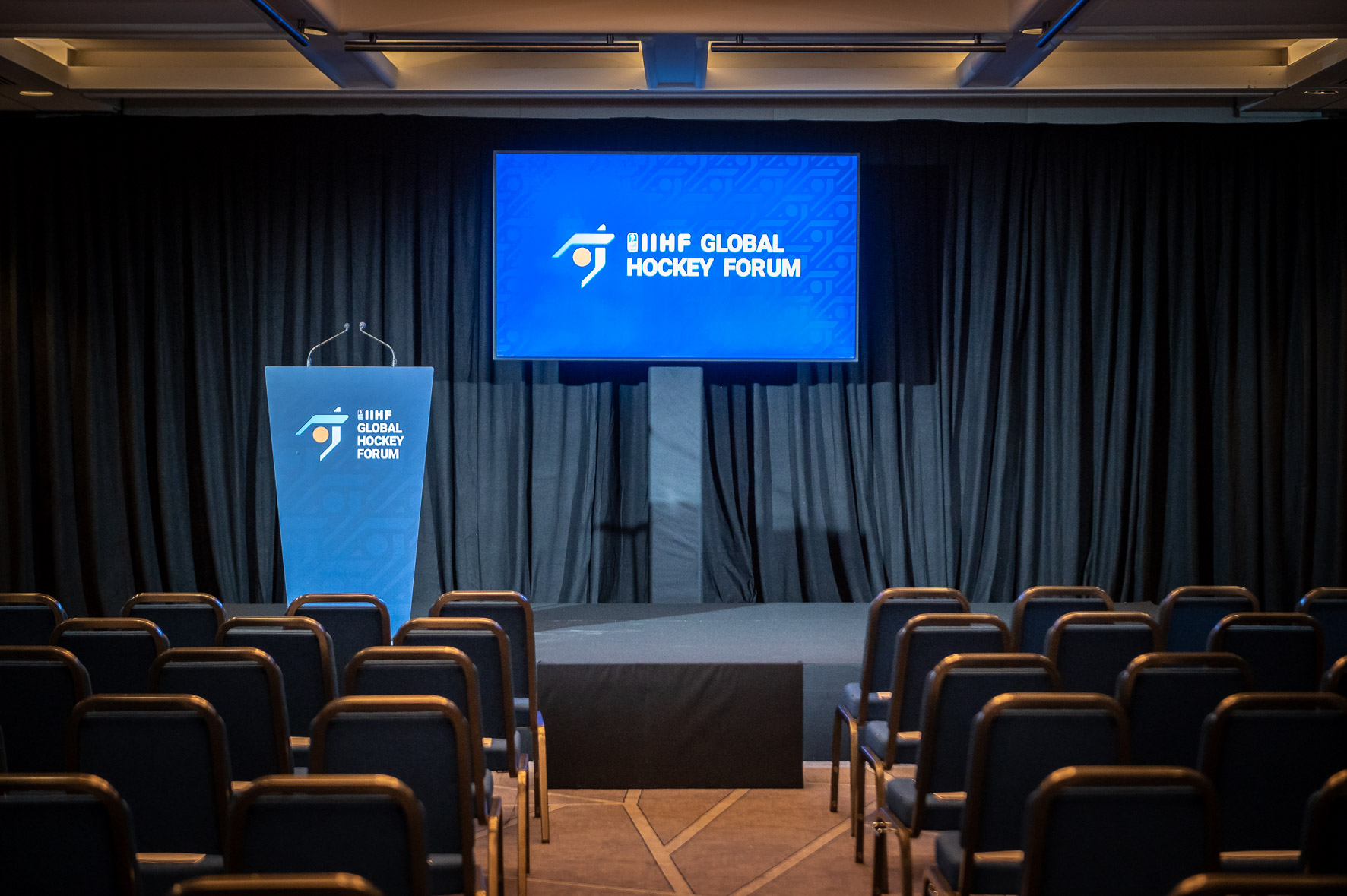 Il Global Hockey Forum organizzato dalla IIHF a Nizza. Andrea Gios: "La sfida del futuro per l'hockey è creare valore" Credito imagIN